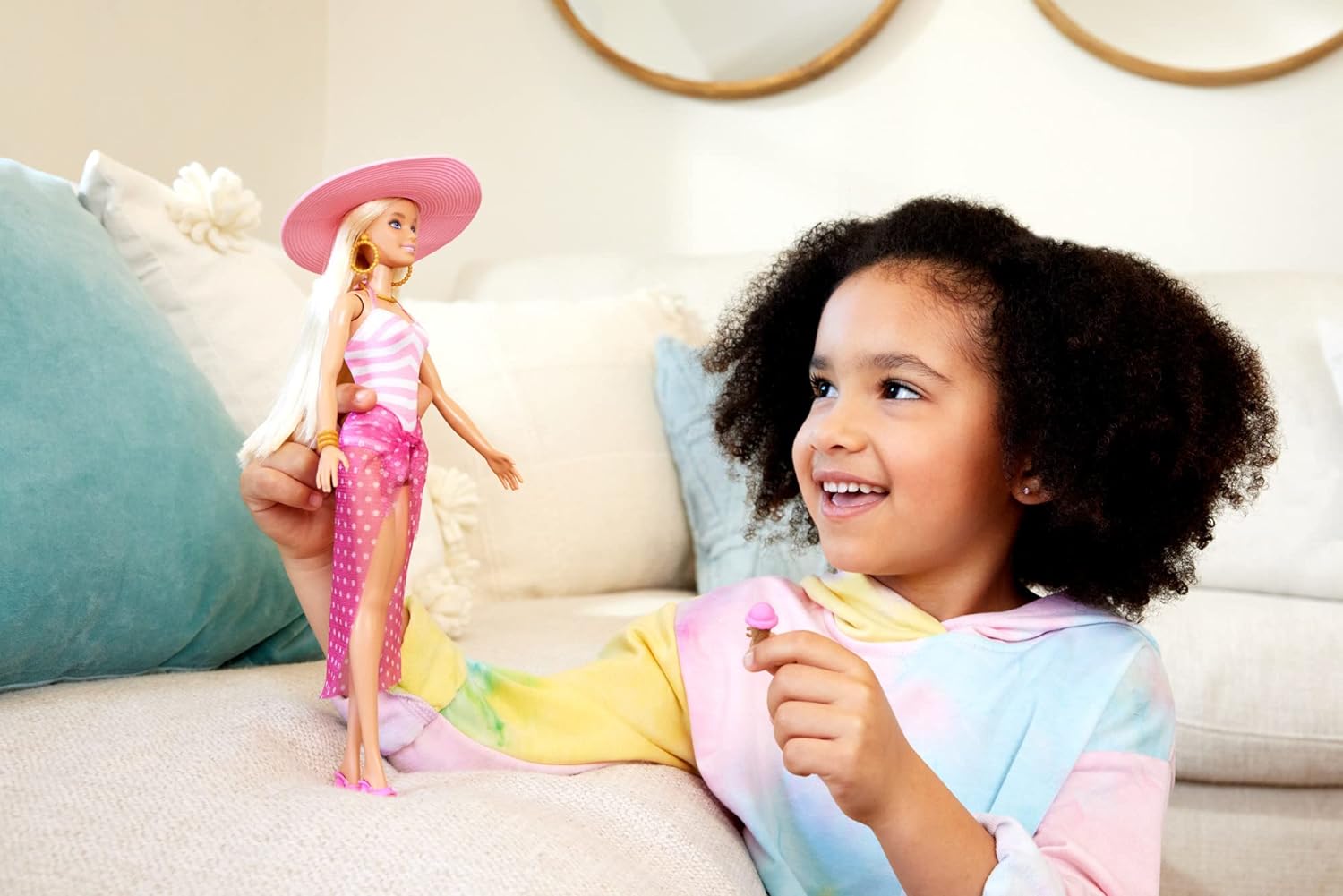 Barbie Doll, Malibu Barbie with Long Blonde Hair, Pink and White Swimsuit, Pink Sun Hat, Tote Bag, and Beach Themed Doll Accessories, Toys for Ages 3 and Up, One Doll, HPL73