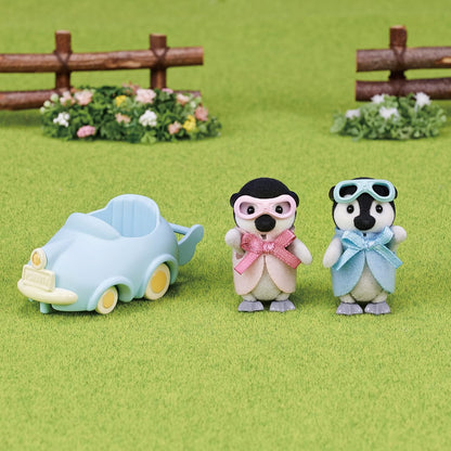 Sylvanian Families 5695 Penguin Babies Ride ‘n Play - Dollhouse Playsets, Multicolor