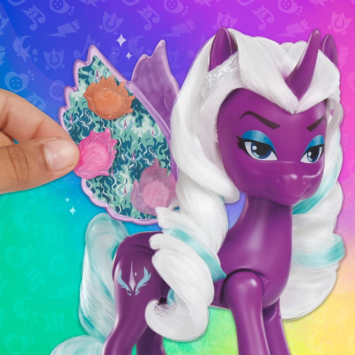 My Little Pony Bambole Opaline Arcana Wing Surprise, giocattolo Alicorn da 12,7 cm con accessori, giocattoli per bambine e ragazzi di 5 anni (F6447