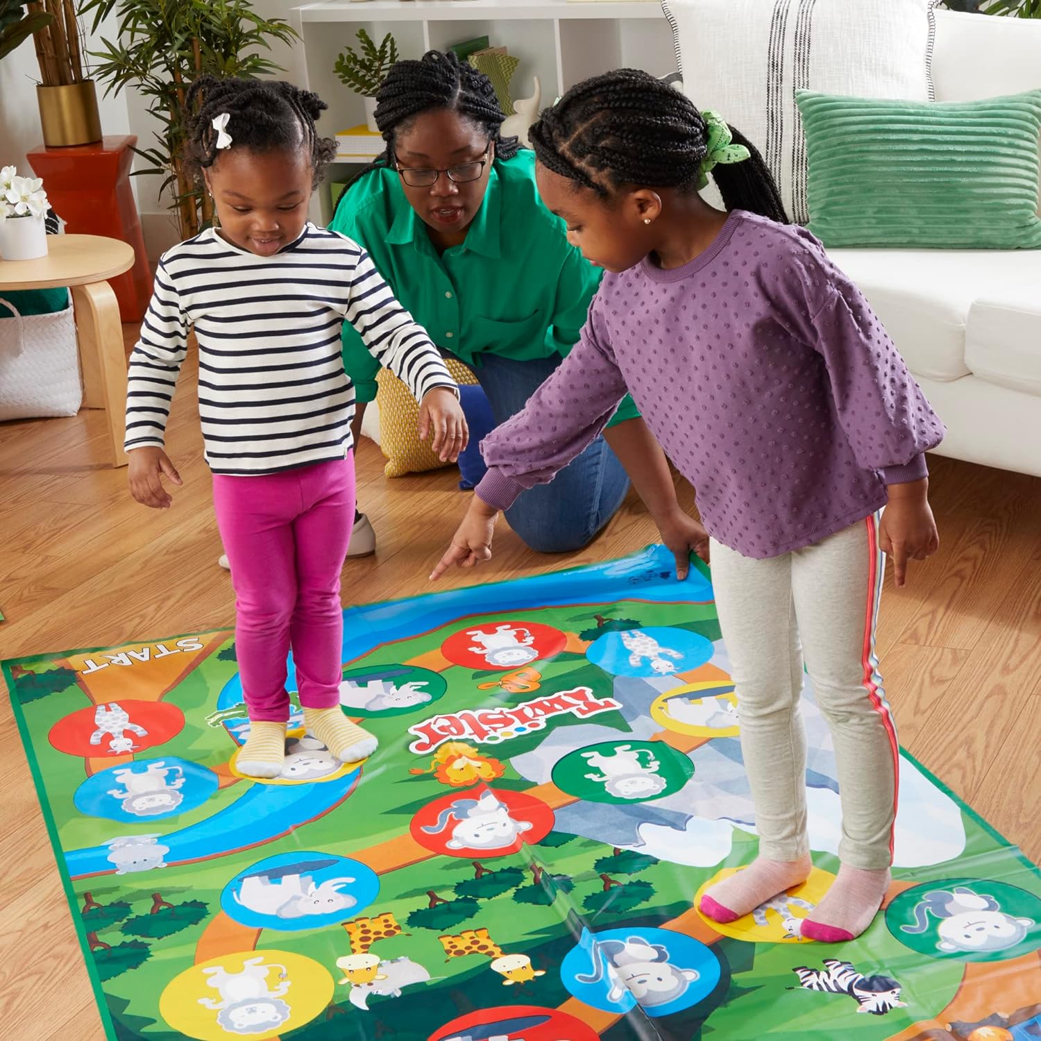 Twister Junior Tierabenteuer, doppelseitige Matte, 2 Spiele in 1, Partyspiel, Innenspiel für 2-4 Spieler (niederländische Version