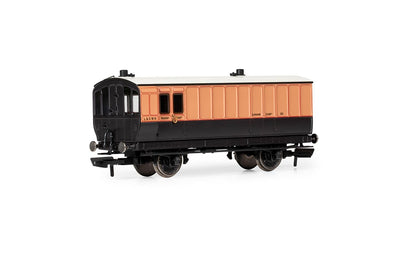 Hornby R40295 LSWR, 4 Wheel Coach, Passenger Brake, 82 - Era 2. Coach OO Gauge, Black