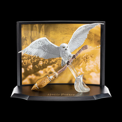 The Noble Collection Toyllectible Treasure Hedwigs special delivery