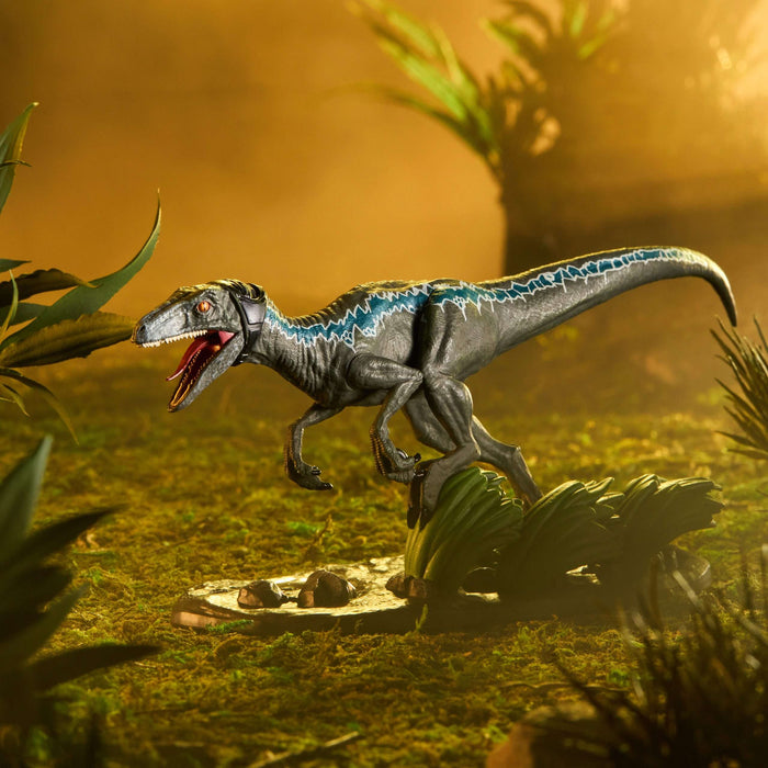 The Noble Collection Toyllectible Treasure Raptor Recon Blue