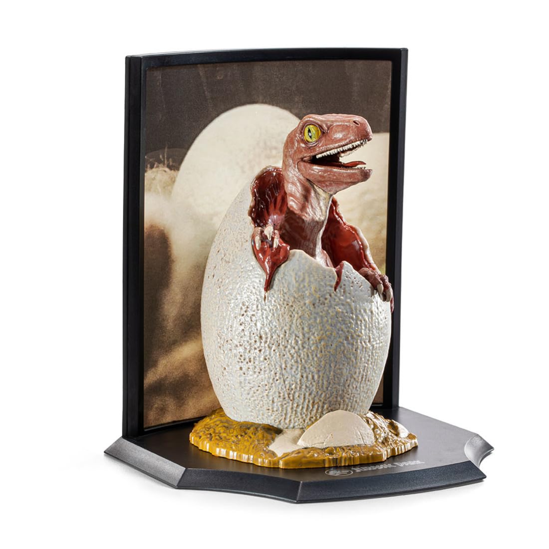 The Noble Collection Jurassic Park Toyllectible Treasure - Life Finds a Way - Egg