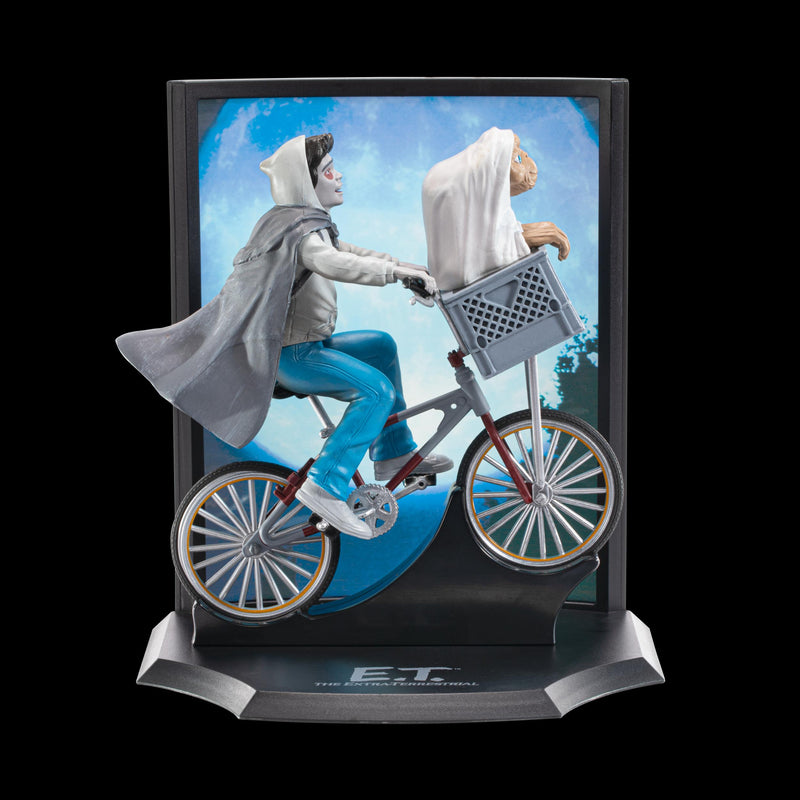 The Noble Collection Toyllectible Treasure Elliot and ET