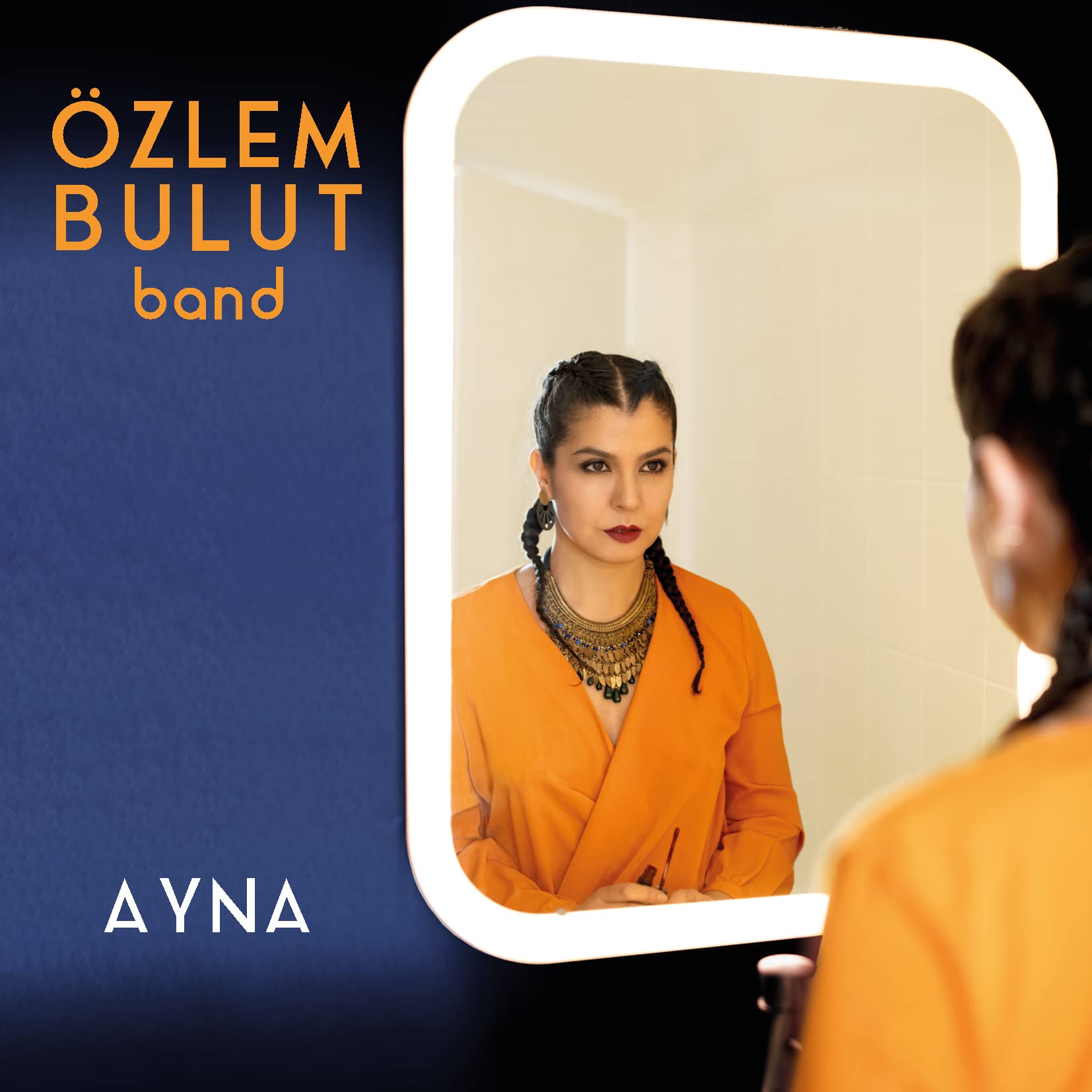 Ayna