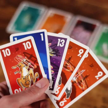Iello | Hula Hoo | Party Game | Ages 8+ | 2-6 Players | 15 Minutes Playing Time