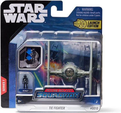 Star Wars Armure LÉGÈRE Classe at-St - Véhicule de 7,5 cm avec Micro Figurine de Pilote at-St de 2,5 cm