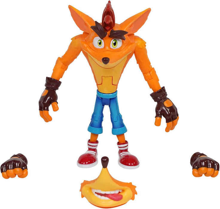 Bandai Deluxe Edition Crash Bandicoot Action Figure | 16.5cm Crash Bandicoot Toy With 16 Points Of Articulation And Accessories | Collectable Figures For A Crash Bandicoot Merchandise Collection