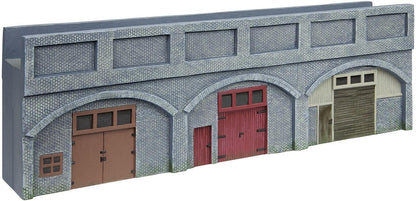 Hornby Low Relief Viaduct with Lock Ups 2 Engineers Blue Brick