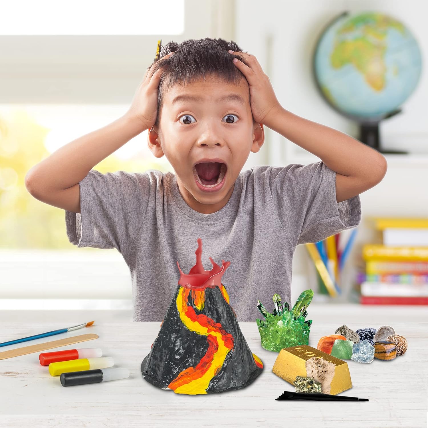 National Geographic Earth Science Experiment Kit - Exciting Kid Science Kit with 5 Exhilarating Activities and 10 Authentic Rock and Gem Specimens | STEM Toys Educational Girls and Boys Explorer Kit Explorer Science Earth Kit
