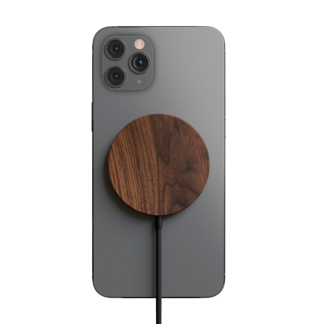 Woodcessories - Magnetic wooden charger compatible with all iPhone 12 models | Wooden wireless charger with all compatible devices