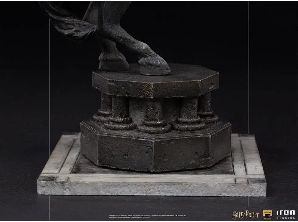 Iron Studios - 1:10 Ron Weasley at the Wizard Chess Deluxe Art Scale Statue - Harry Potter