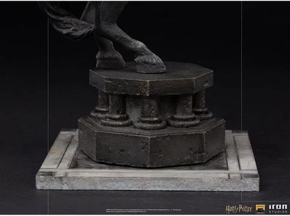 Iron Studios - 1:10 Ron Weasley at the Wizard Chess Deluxe Art Scale Statue - Harry Potter