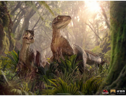 Iron Studios UNIVJP47221-10 1:10 Just The Two Raptors Deluxe Jurassic Park Figur Art Scale, Einfarbig, Mehrfarbig