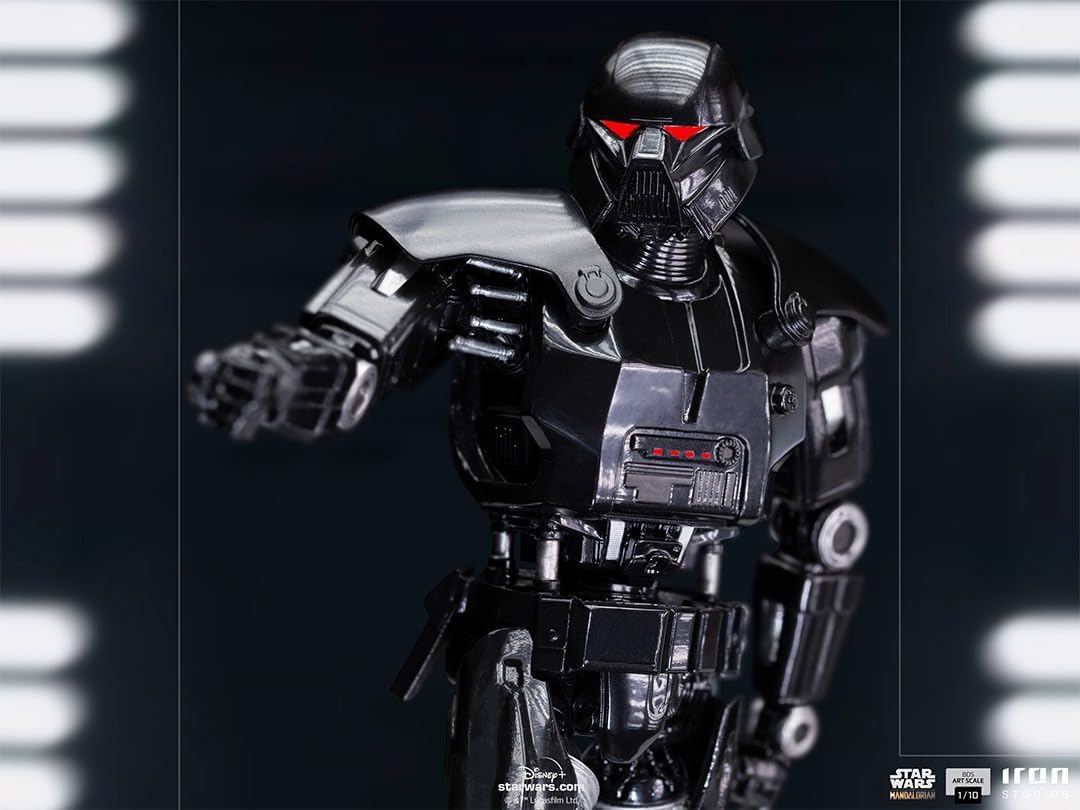 Iron Studios The Mandalorian - Dark Trooper BDS Art Scale Statue (1/10) (LUCSWR48621-10)