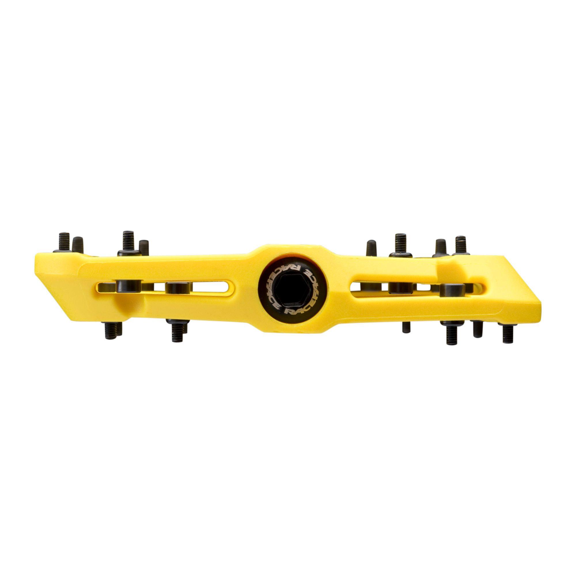 Race Face Chester Pedal Yellow