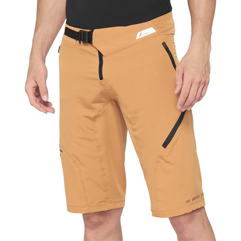 100% Unisex Airmatic Shorts Kurze Hose