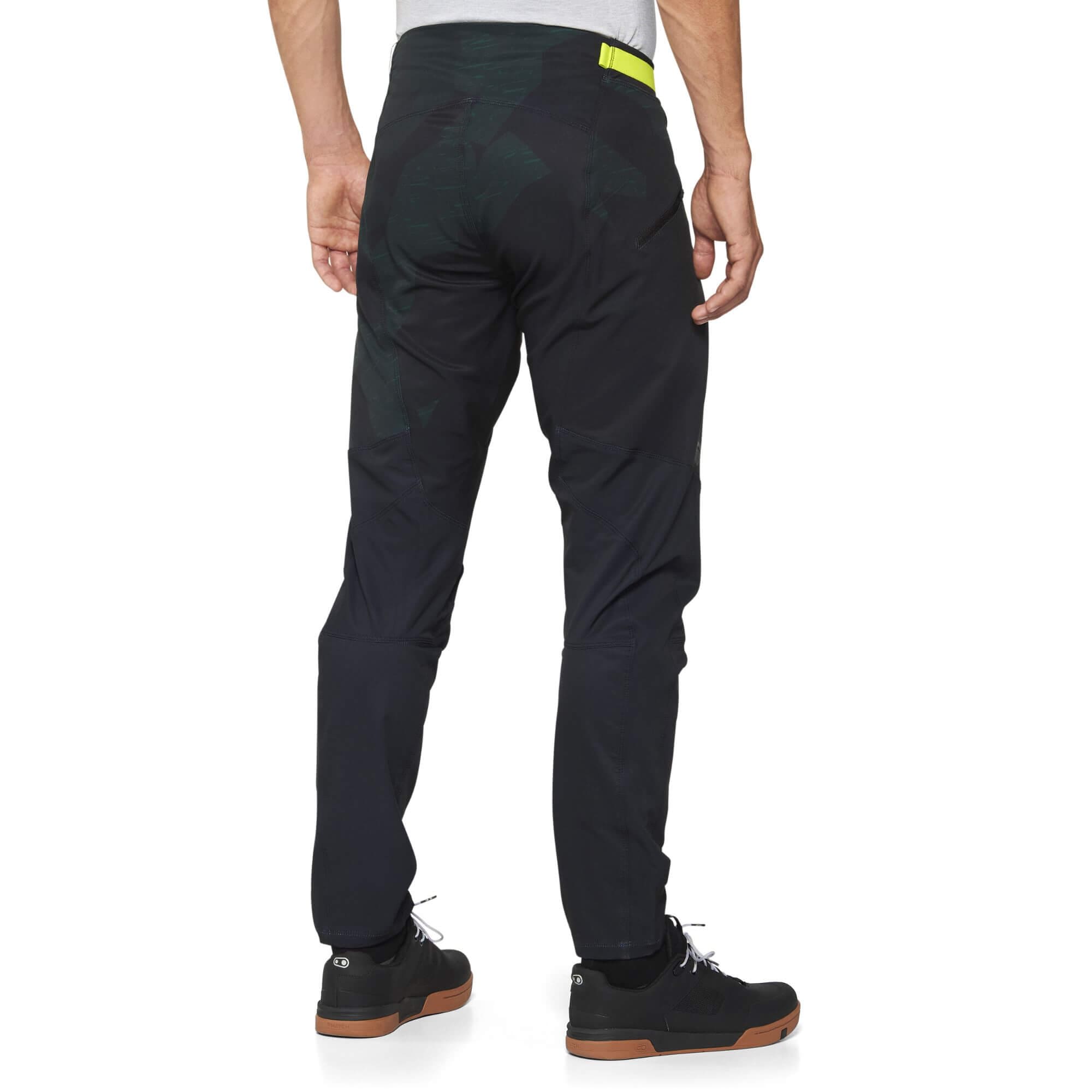 100% Airmatic Limited Edition Pants 2022 Black Camo 32"