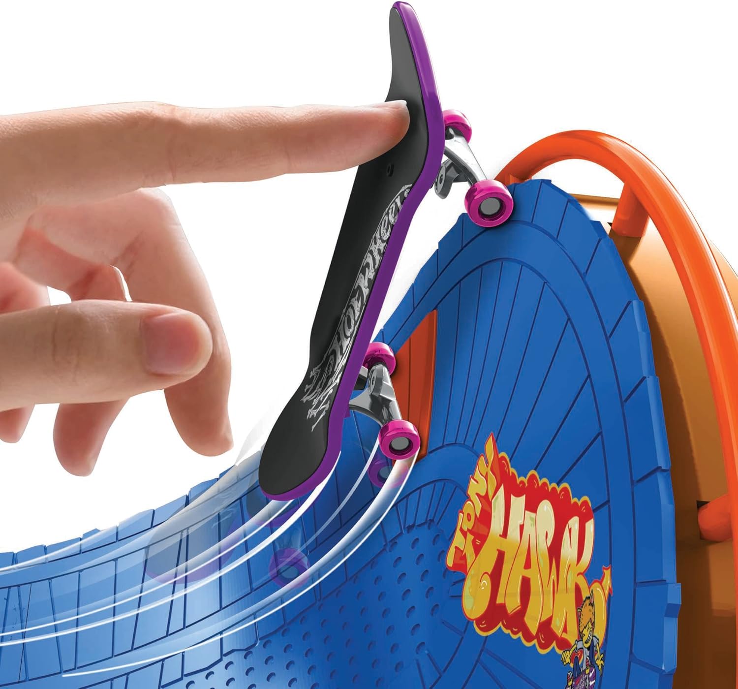 Hot Wheels Skate Amusement Park Skate Set, with 1 Exclusive Tony Hawk Fingerboard & 1 Pair of Skate Shoes, Kid-Activated Sounds, Toy for Kids, HGT95