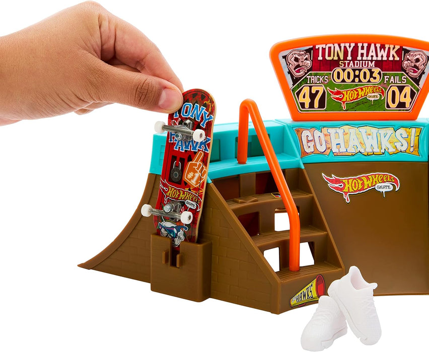 Hot Wheels Skate Stadium Playset Designed with Tony Hawk, 1 Exclusive Fingerboard & Pair of Skate Shoes, with Storage