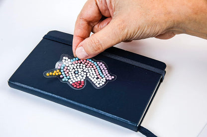 Clementoni Idea - Sparkly Creations Game Icons, Diamond Art, creatief spel voor kinderen vanaf 7 jaar, kit kunst en laboratorium edelstenen, stickers met het thema gaming, 18746