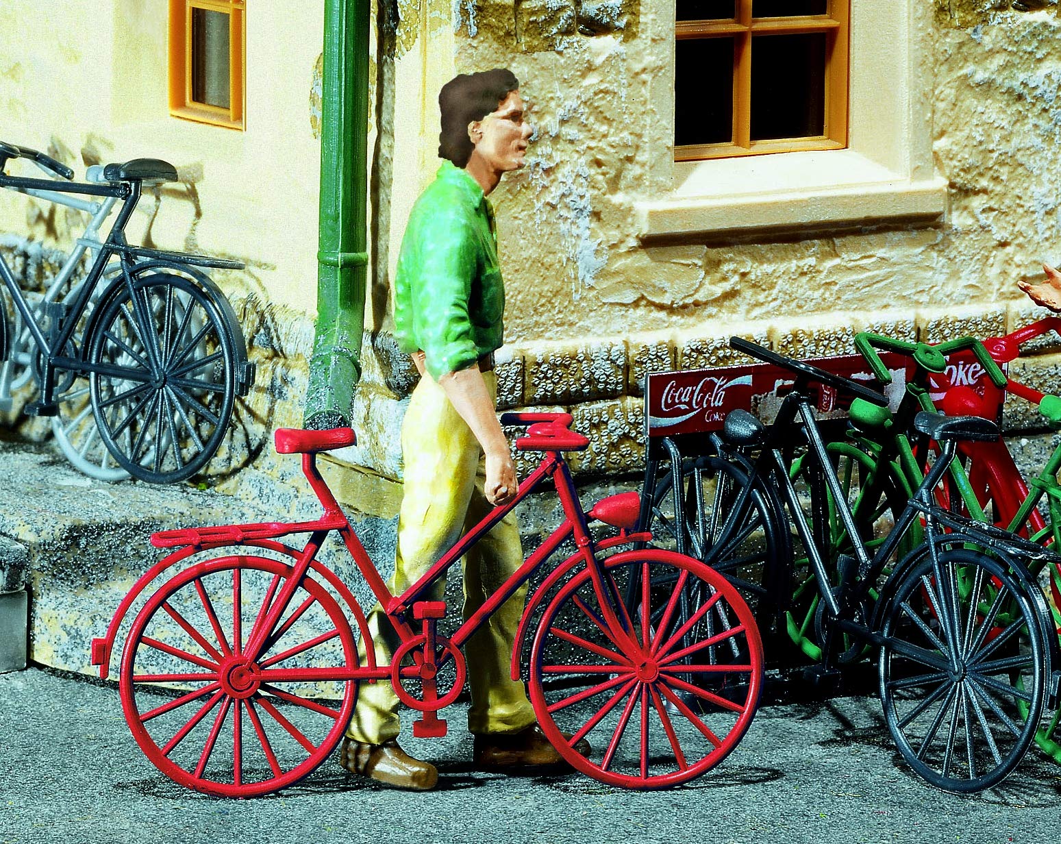 POLA 333204 Bicycles 2/G Scale Scenery and Accessories