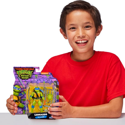 Teenage Mutant Ninja Turtles 83281CO Mutant Mayhem 4.5” Leonardo Basic Action Figure. Ideal Present for Boys 4 to 7 Years and TMNT Fans, Black
