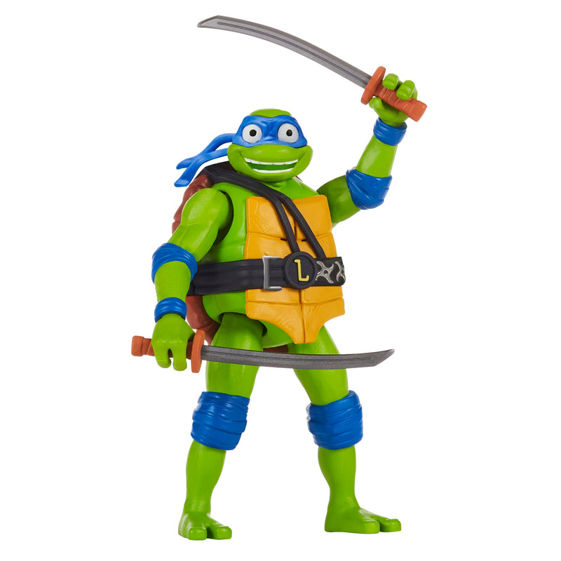 Teenage Mutant Ninja Turtles: Mutant Mayhem 5.5-Inch Leonardo Deluxe Ninja Shouts Figure. Ideal present for boys 4 to 7 years and TMNT fans!