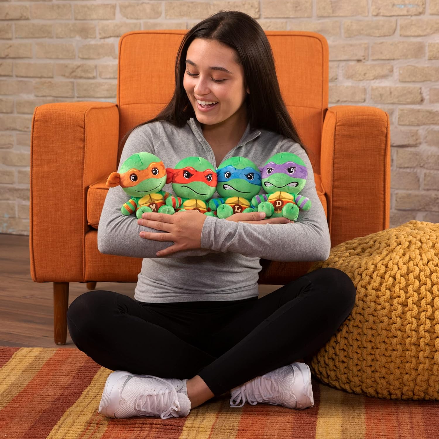 Tomy International - TMNT Raphael Junior Mocchi Plush