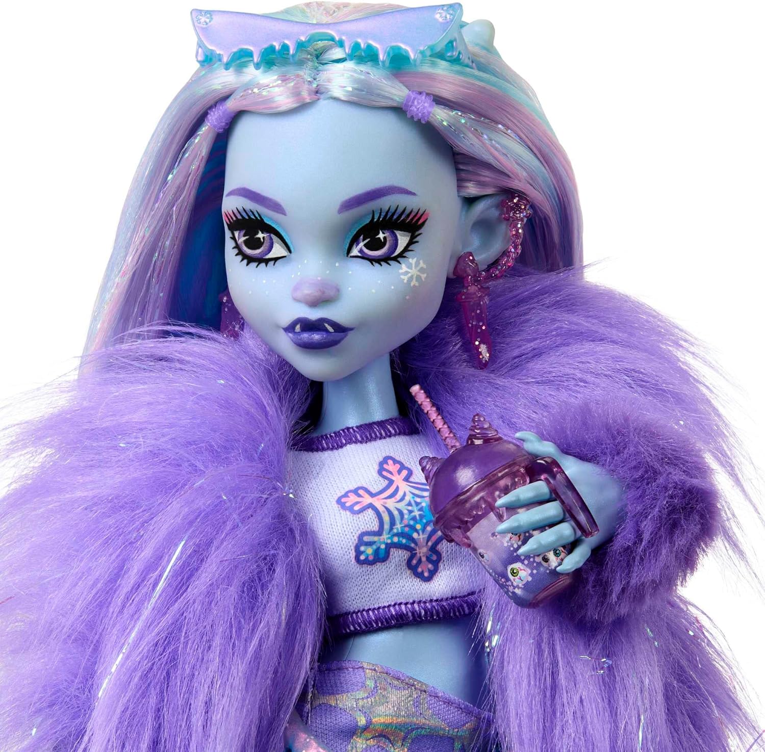 Monster High Abbey Bominable Yeti mit Mammut-Haustier und Accessoires - Spuktastischer Schneeflocken-Look für Kinder ab 4 Jahren, HNF64