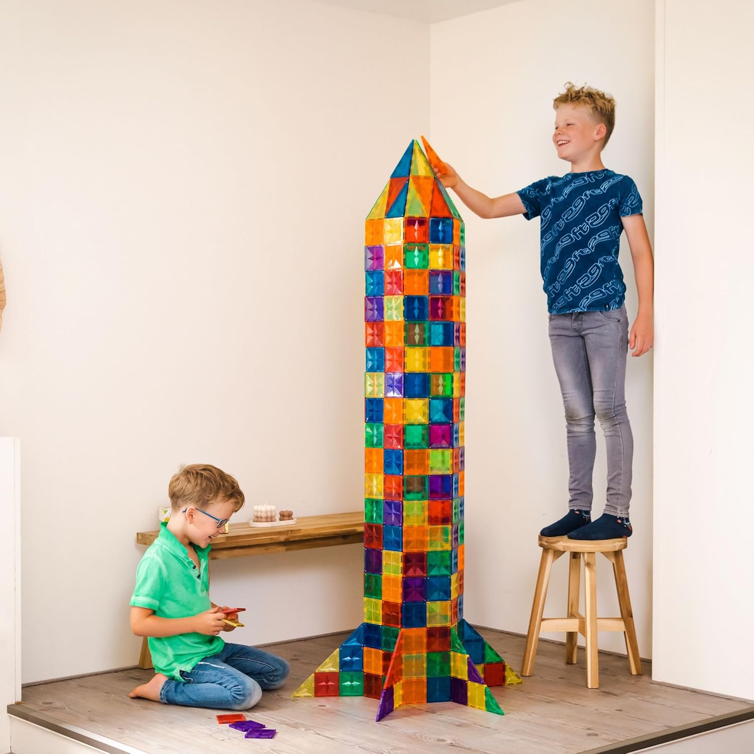 Coblo Classic - Schoolbox: Magnetic Building Blocks Including Activity Cards - Educational Toys - Creativity & Imagination - Gift Idea - 200 Pieces