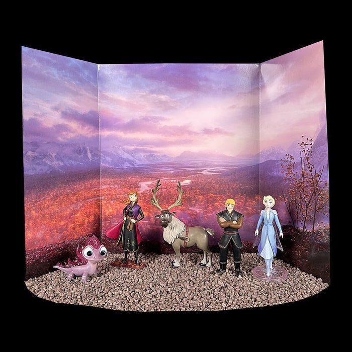 Bullyland 13414 - Spielfiguren Jubiläums-Set Prinzessin Elsa, Anna, Salamander Bruni, Kristoff und Sven aus Walt Disney Die Eiskönigin 2, ideal als kleines Geschenk für Kinder ab 3 Jahren