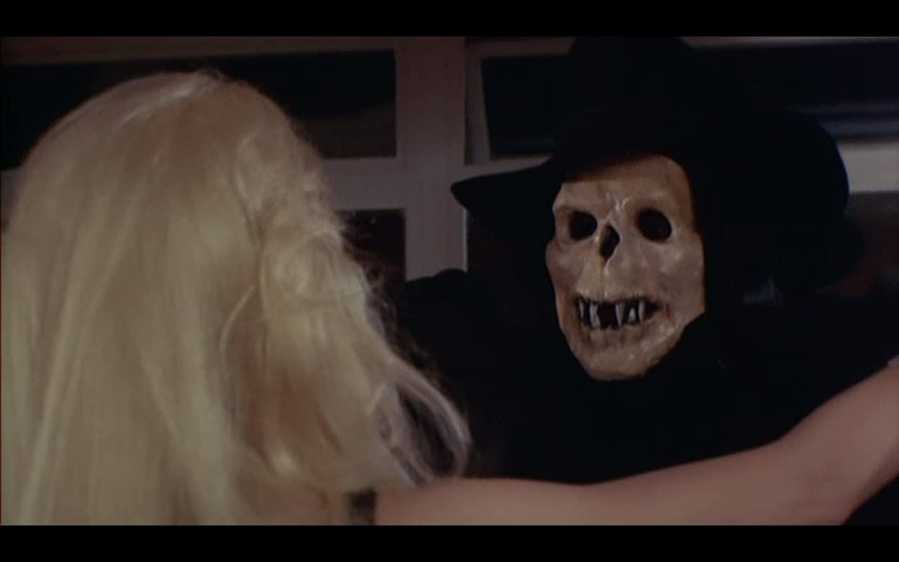 Madhouse (1974)
