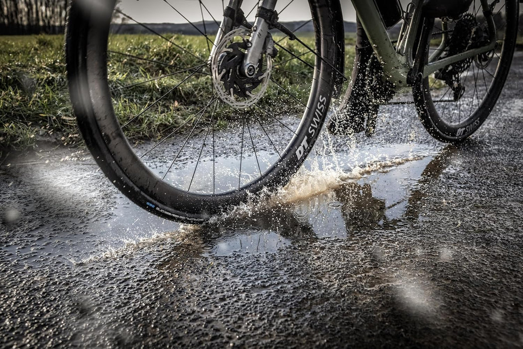 Schwalbe ONE 365 Performance Folding Tyre // 25-622 (700 x 25C) RaceGuard