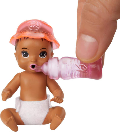 Barbie GHV86 Skipper Babysitters Inc Doll and Accessories Feeding and swaddling