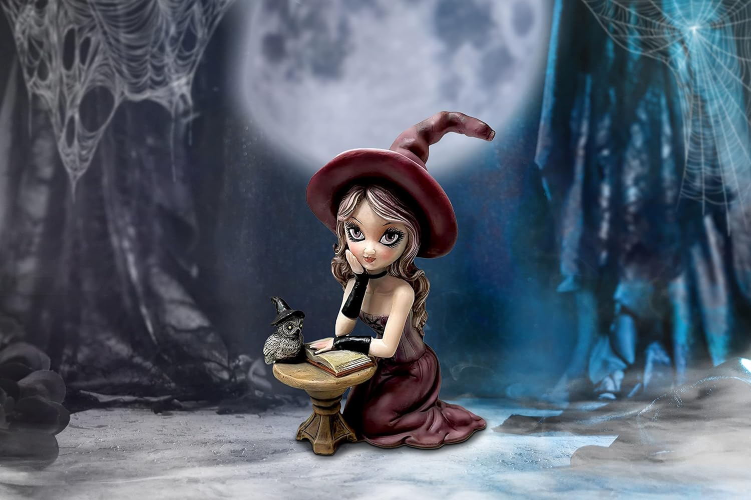 Nemesis Now Agatha Witch Figurine, Purple, 15cm