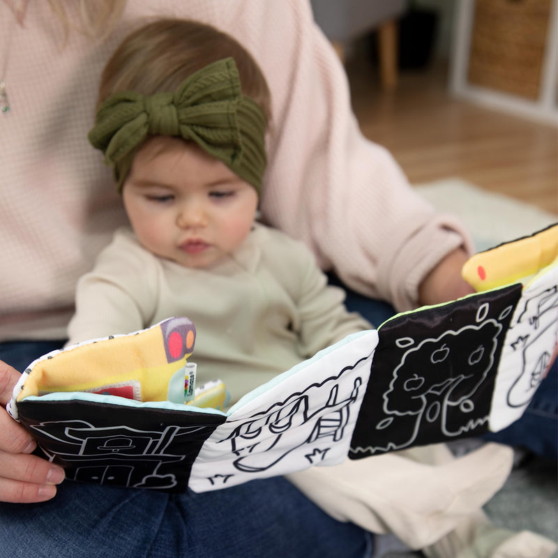 LAMAZE Accordion Bus - Soft Play Baby Books - Sensory Toys for Babies with Pictures, Teething Toy, Squeaker, Baby Mirror - Fun Busy Book Baby Toys 6 Months Plus - Baby Gifts (Boys Toys, Girls Toys)