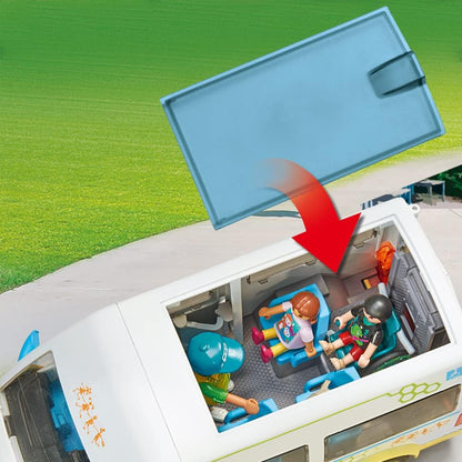 PLAYMOBIL City Life 71329 Autobús Escolar, Autobús Escolar Grande con Puerta corredera, Juguetes para niños a Partir de 4 años