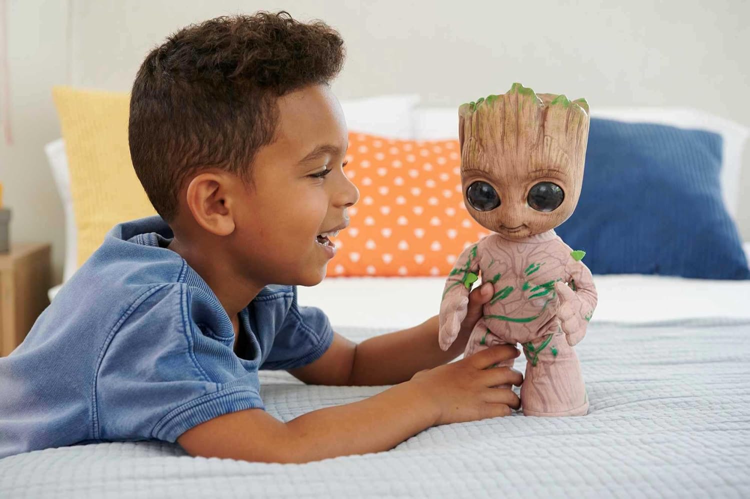 Marvel Plush, Groovin’ Groot Dancing and Talking Plush Figure from Disney+ Series I Am Groot, Soft Toy for Gifts and Collectors, HJM23