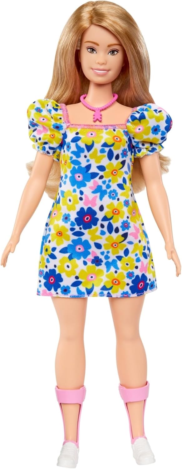 Barbie Fashionista Vestido Flores Muñeca síndrome de Down con Conjunto de Moda y Accesorios, Juguete +3 años (Mattel HJT05)