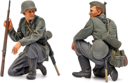 Tamiya- Fig-Set DT 1941/42 (5) Militär Juego de infantería Alemana (Mediados de la Segunda Guerra Mundial) 1:35 Kit de Modelo de plástico 35371, Multicolor, Small (35371-000