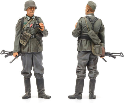 Tamiya- Fig-Set DT 1941/42 (5) Militär Juego de infantería Alemana (Mediados de la Segunda Guerra Mundial) 1:35 Kit de Modelo de plástico 35371, Multicolor, Small (35371-000