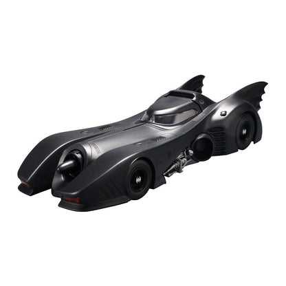 Bandai Model Kit DC COMICS - Batman 1/35 Batmobile - Model Kit, 202332