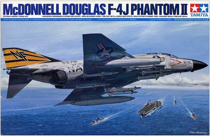 Tamiya 1:32 jet fighter, Mc Donnell Douglas F-4J Phantom II, 300060306