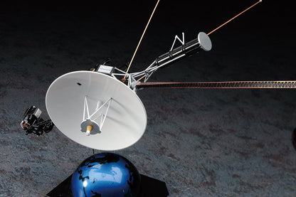 Hasegawa 1:48 Scale Voyager Unmanned Space Probe Model Kit