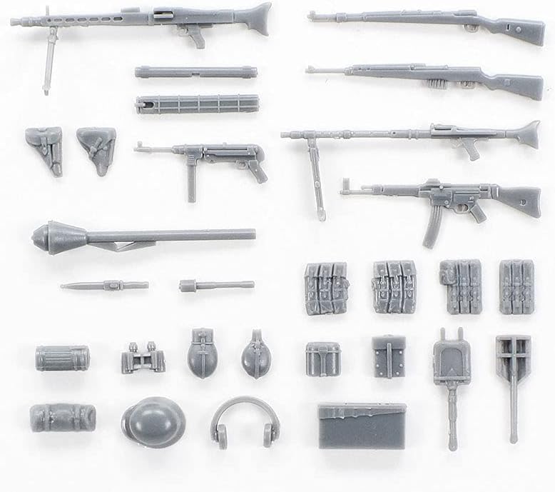 TAMIYA 32602 1:48 Fig-Set Dt Infantry (10) - True-to-Original Replica Plastic Kit for Crafts, Model Kit, Assembly, Unpainted, Multicoloured