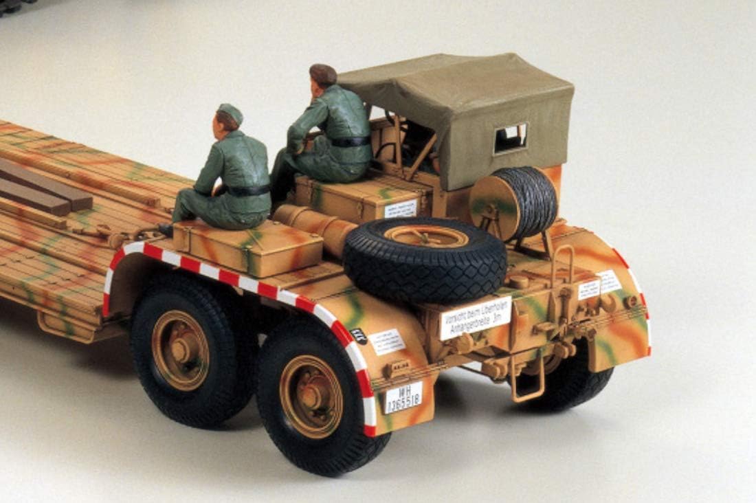 Tamiya 300035246 - Modellino veicolo speciale a motore 9 della seconda guerra mondiale realizzato in scala 1:35 (12
