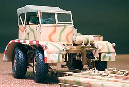 Tamiya 300035246 - Modellino veicolo speciale a motore 9 della seconda guerra mondiale realizzato in scala 1:35 (12