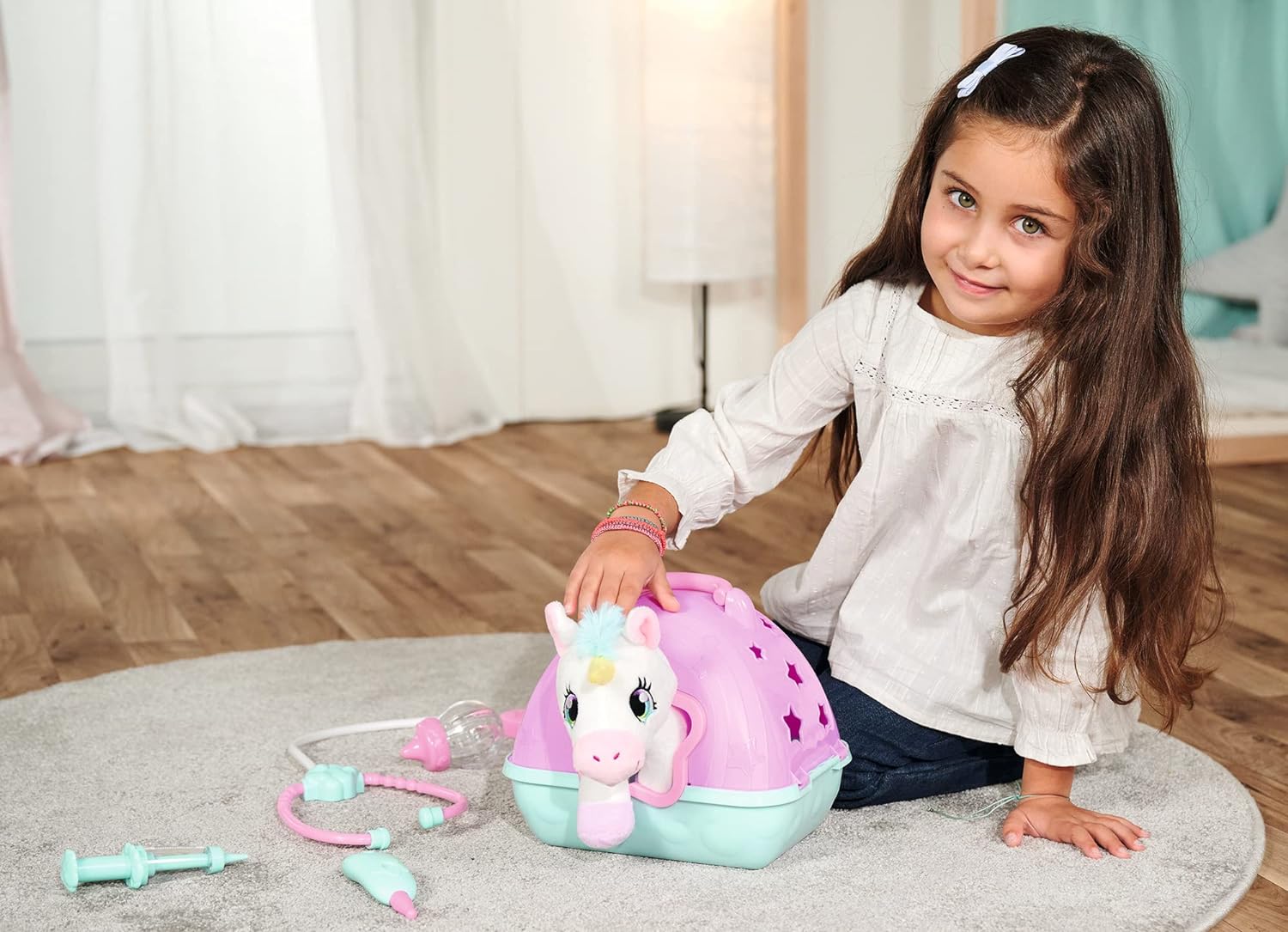 Simba-Doktorkoffer mit Plüsch Einhorn / 20cm / Koffer 23x20cm Zum Aufklappen / 3Jahre Maleta de médico con Unicornio de Peluche, 20 cm, maletín de 23 x 20 cm, para 3 años +, Large (4006592067540